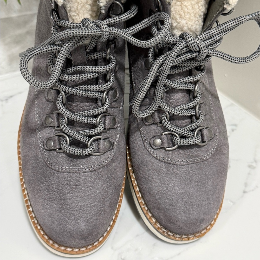 💙2 for $12 White Mountain Cozy Boots winter ankle booties Gray Like New - Picture 5 of 10